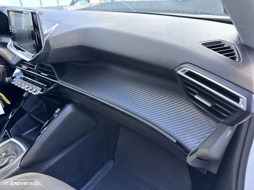 Peugeot 2008 1.5 BlueHDi Style - 47