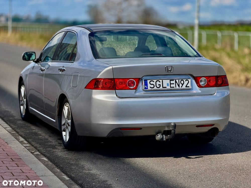 Honda Accord 2.0 Executive - 5