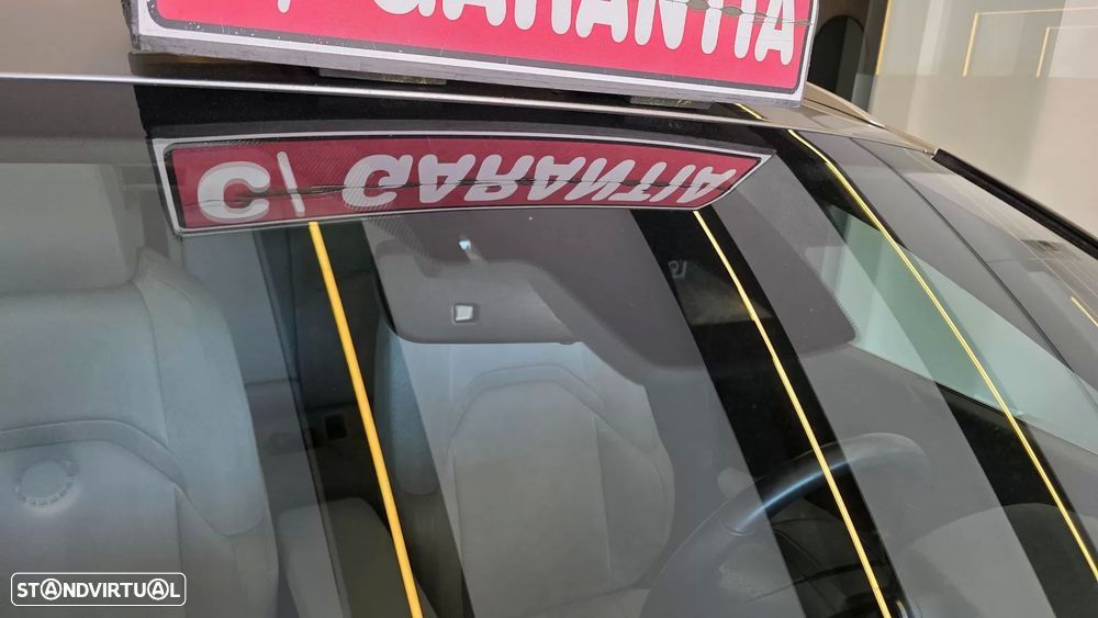 Lexus UX 250h Executive - 28