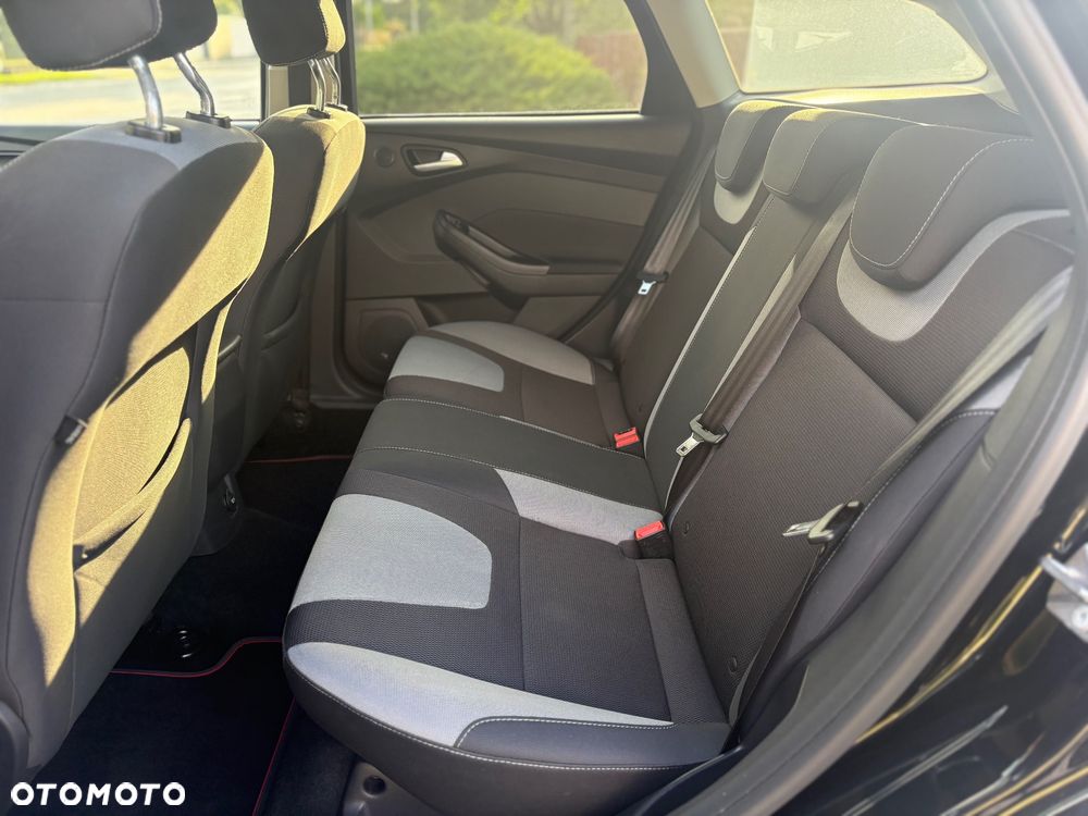 Ford Focus - 20