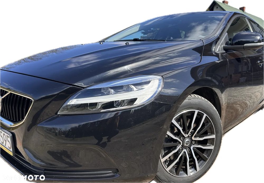 Volvo V40 T2 Momentum - 3