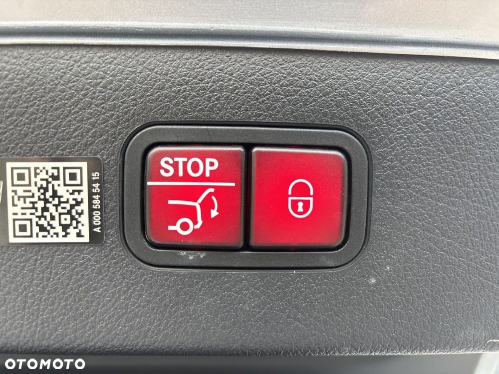 Mercedes-Benz EQS - 28