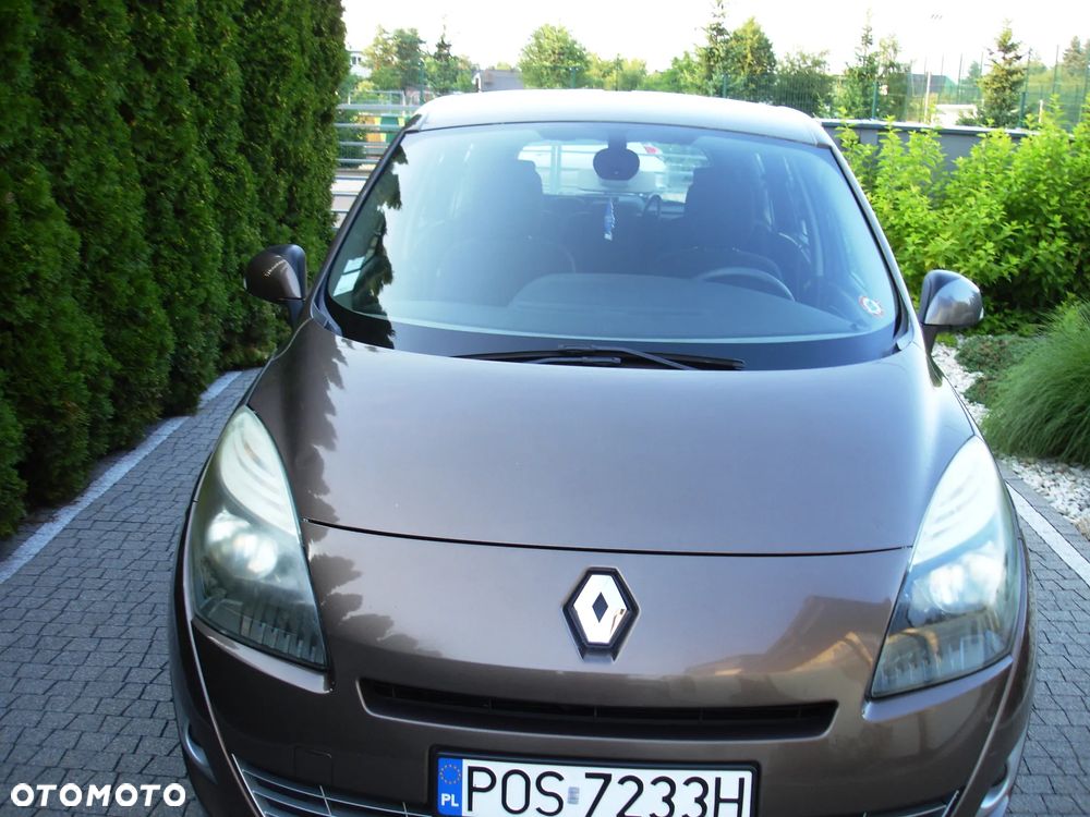 Renault Grand Scenic - 2
