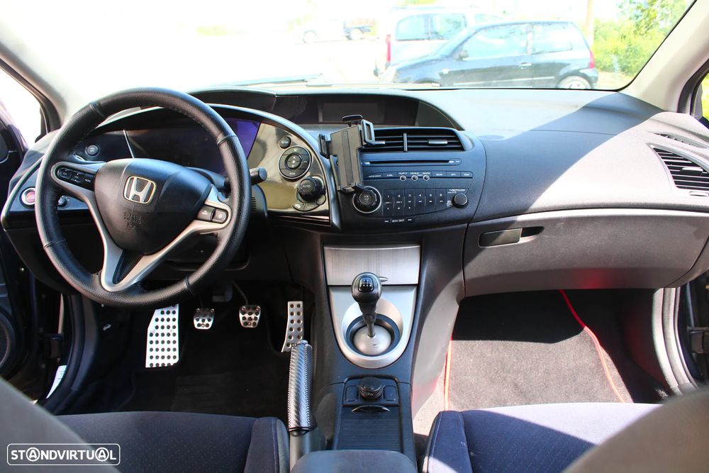 Honda Civic 1.4 Sport i-Shift - 11