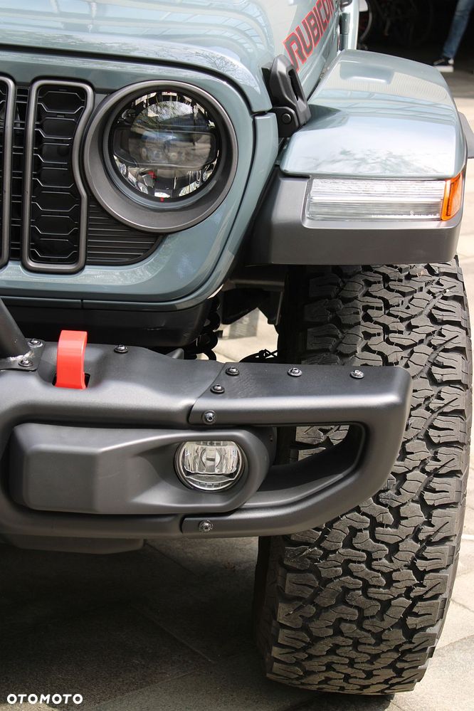 Jeep Wrangler - 9