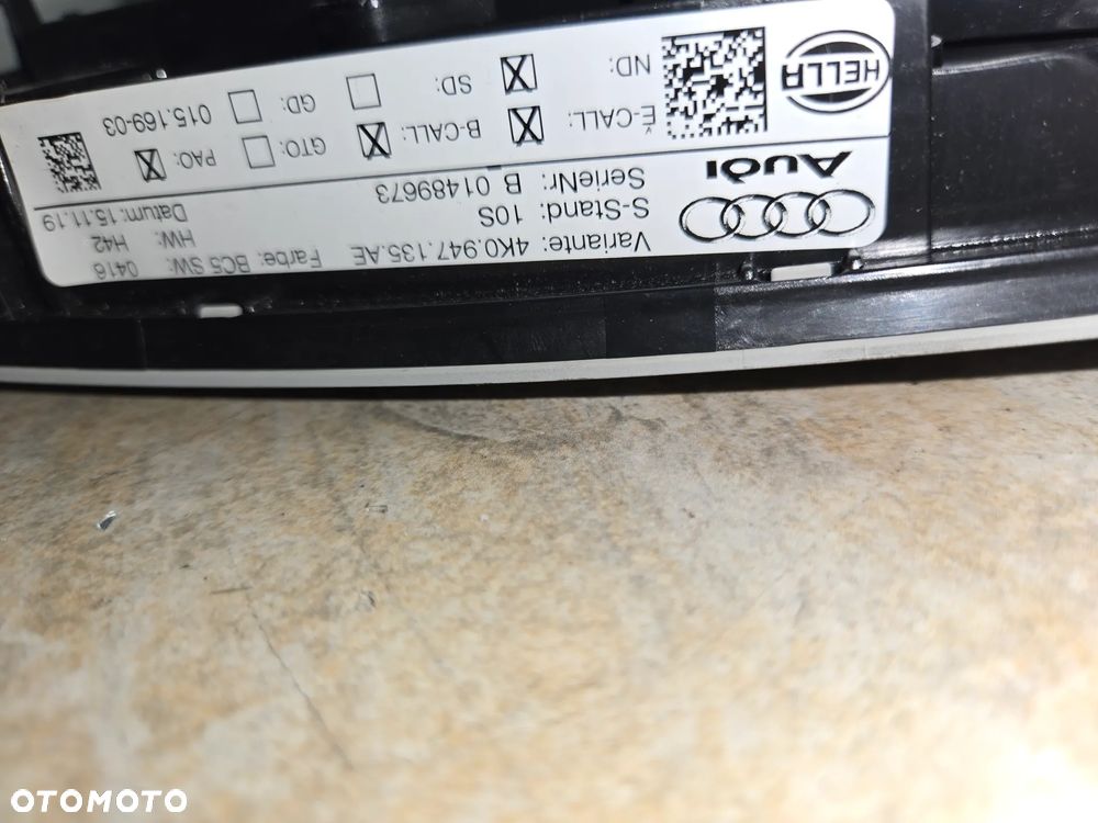 LAMPKA PODSUFITKI AUDI A4 B9 8W A5 8W A6 C8 4K A7 AK Q8 4M BC5 4K0947135AE - 4