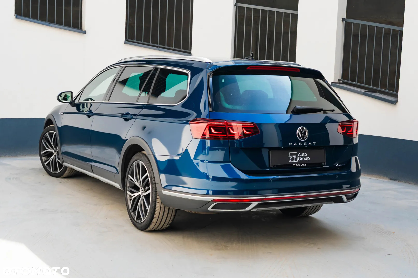 Volkswagen Passat Variant 2.0 TDI SCR DSG 4Motion Alltrack - 4