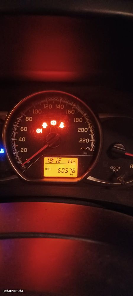 Toyota Yaris 1.0 VVT-i Comfort - 5