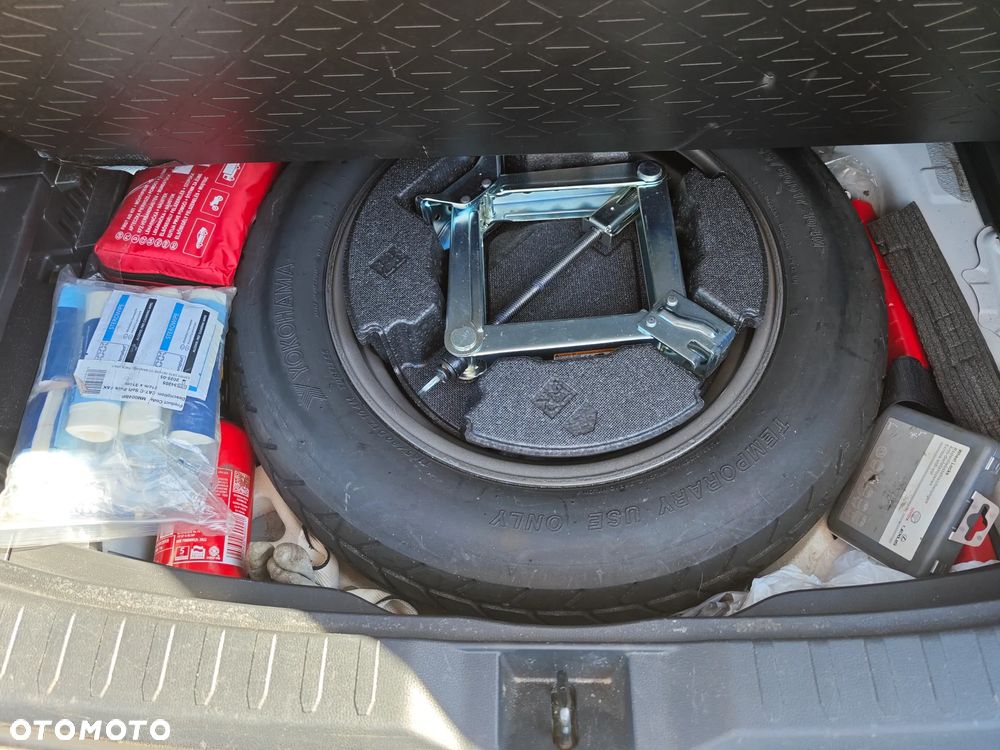 Toyota RAV4 2.5 Hybrid Executive 4x4 - 23