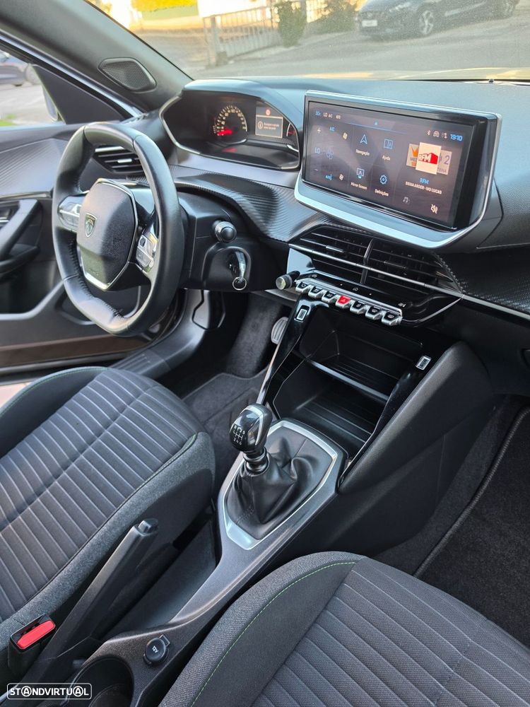 Peugeot 2008 1.2 PureTech Active Pack - 28