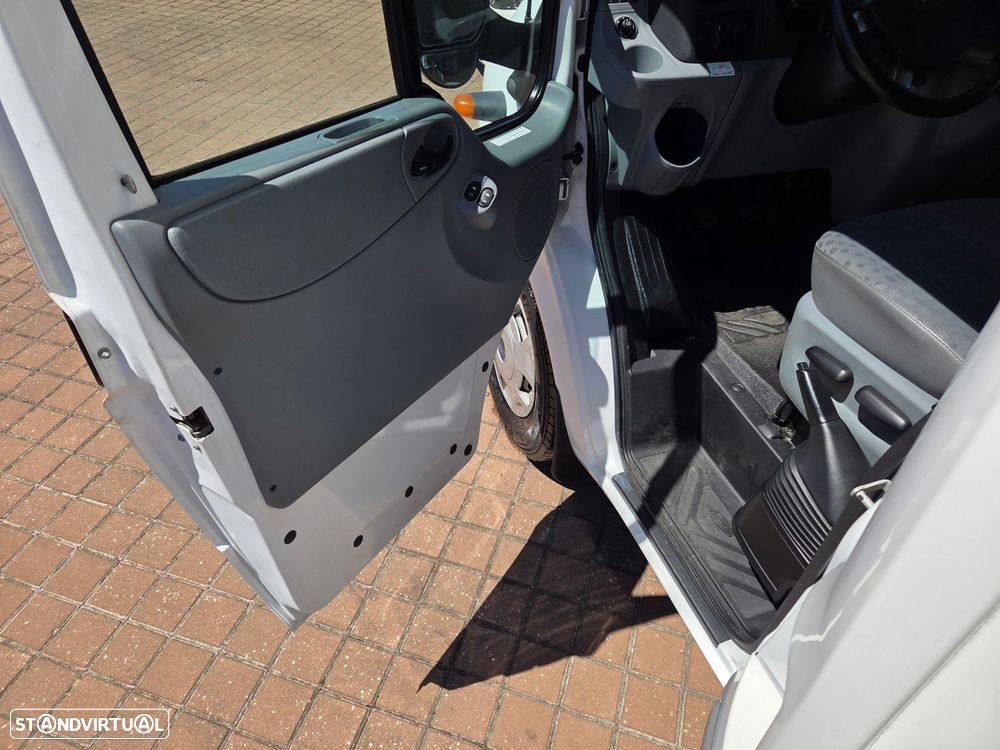 Ford Transit 2.2 TDCi - 10