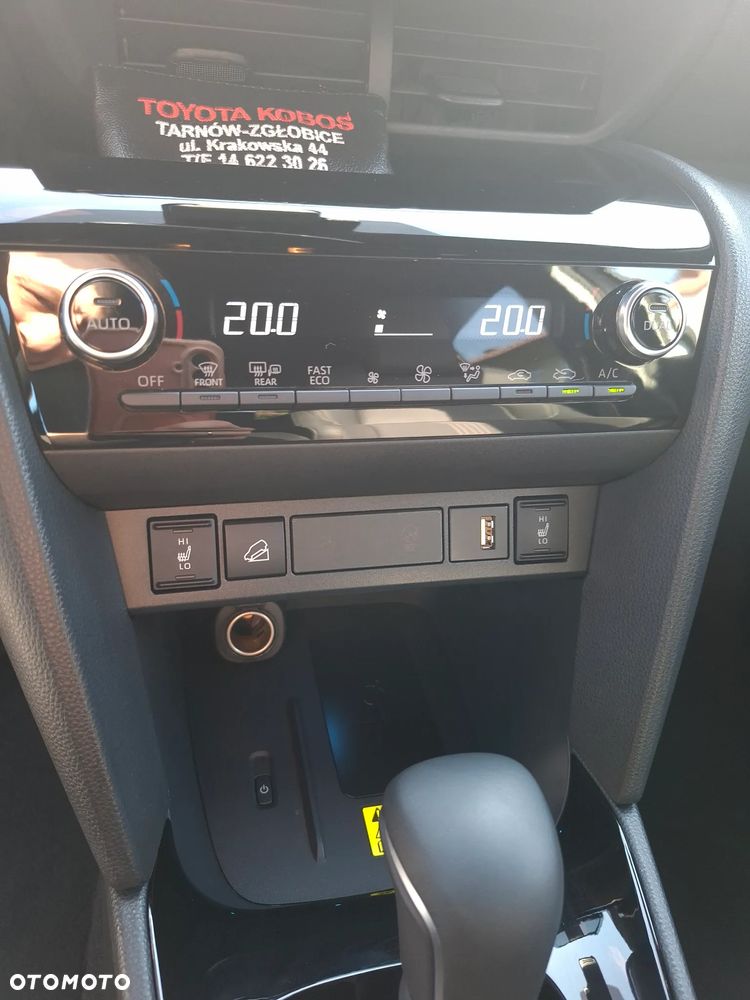 Toyota Yaris Cross - 17