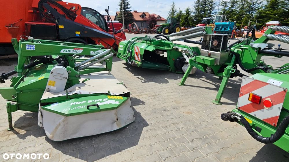 SaMasz KDD 861 S+T Kosiarka Dyskowa Motyl z taśmami  w Zestawie z Czołową kosiarką KDF 340 S - 19