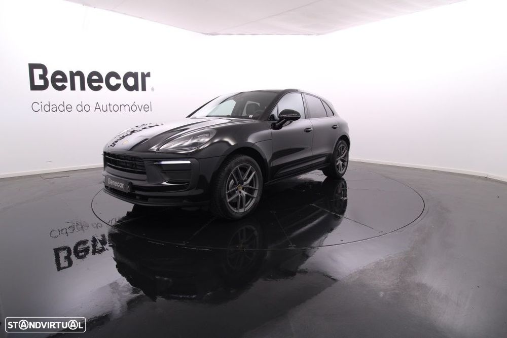 Porsche Macan Standard - 1