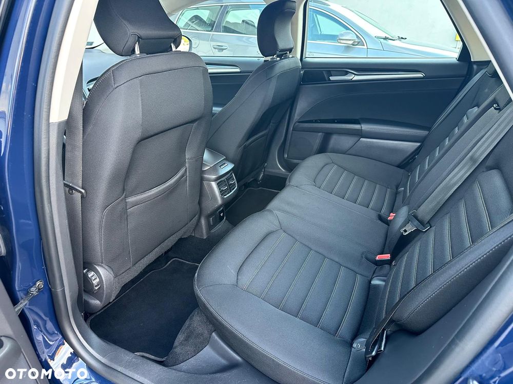 Ford Mondeo - 14