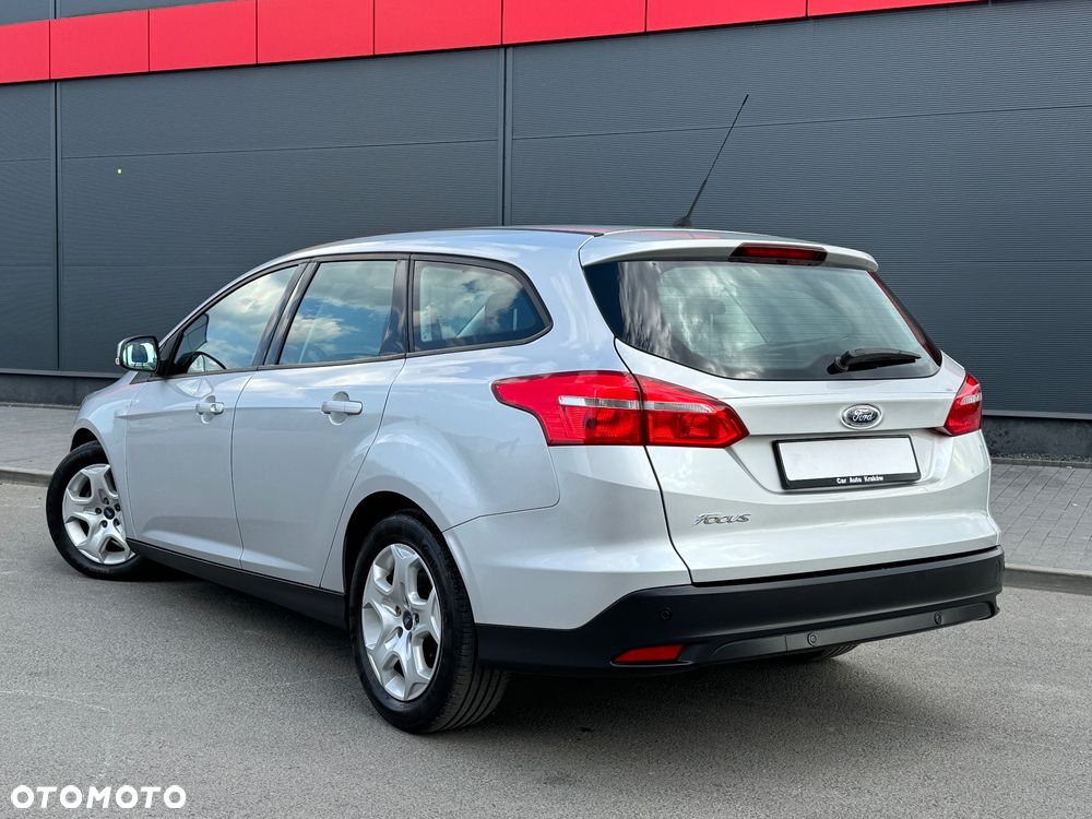 Ford Focus SW 1.5 TDCi Titanium - 3