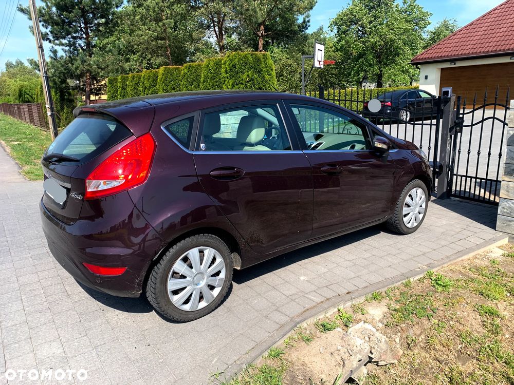 Ford Fiesta 1.4 Ghia - 2