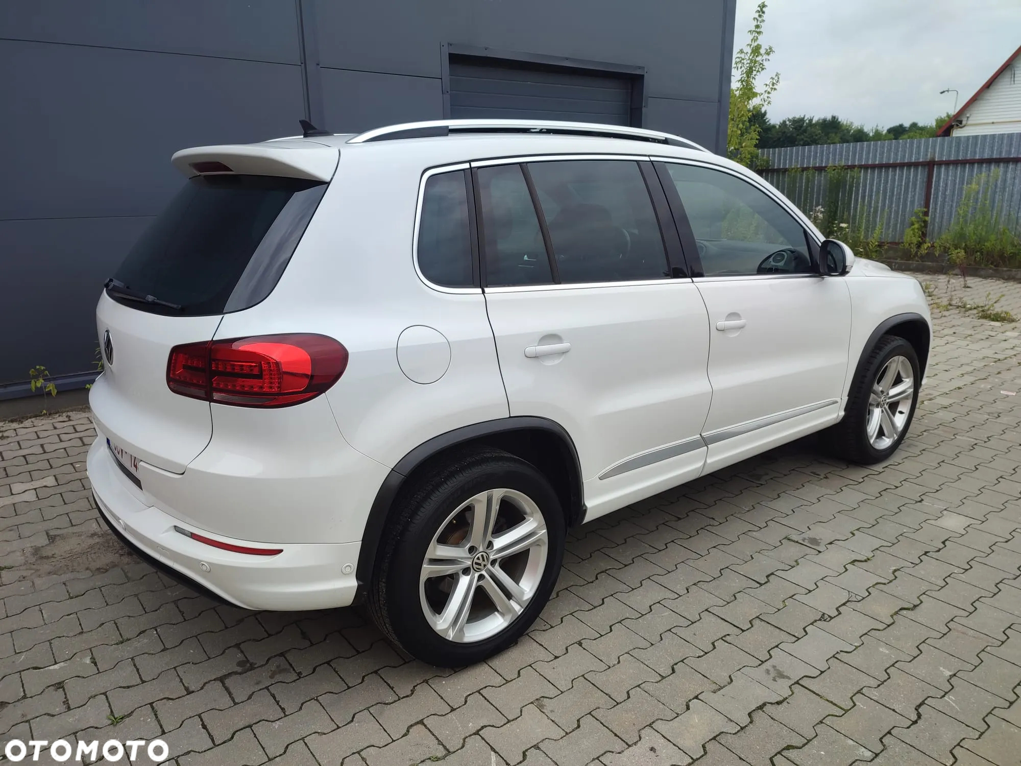 Volkswagen Tiguan 1.4 TSI 4Mot R-Style - 9
