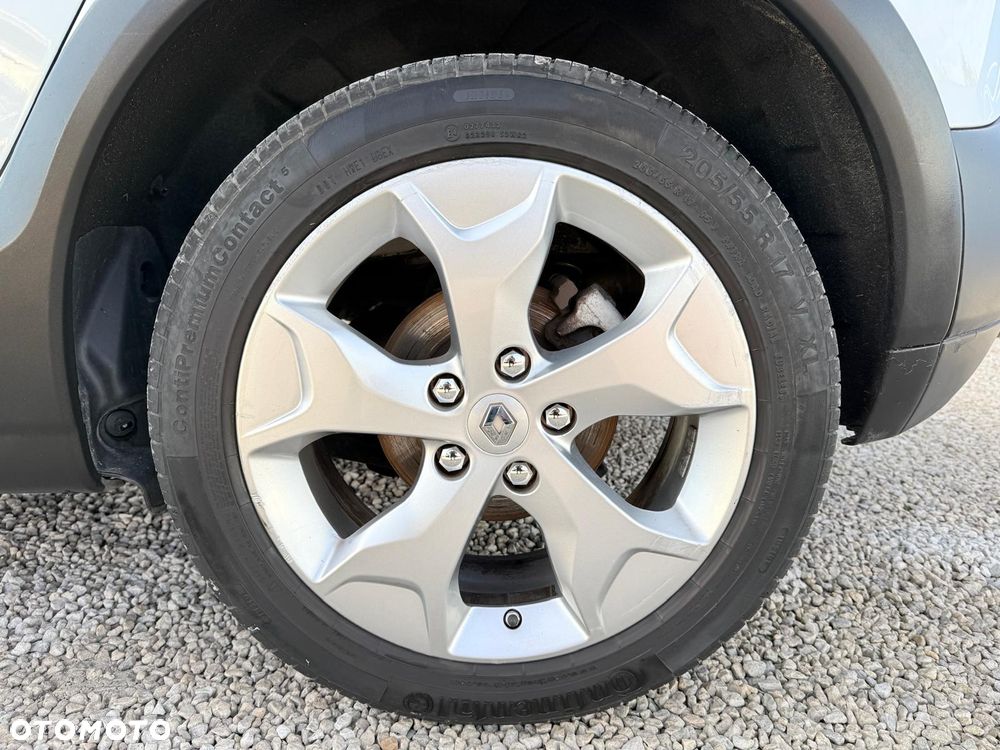Renault Scenic dCi 110 Xmod Paris - 11