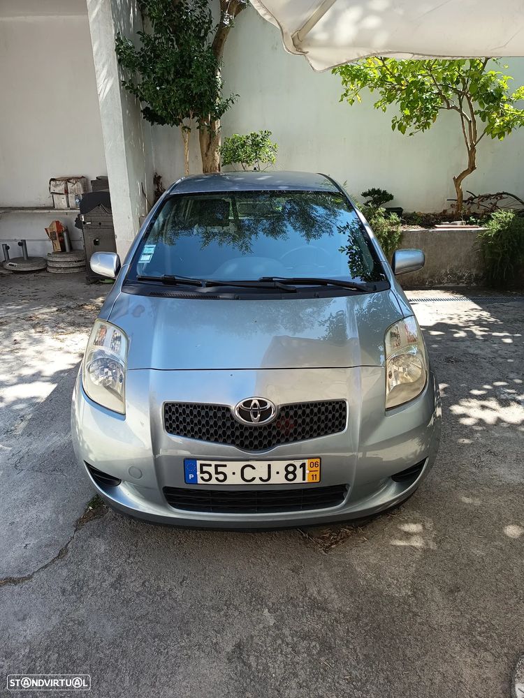 Toyota Yaris 1.4 D-4D AC Manual - 2