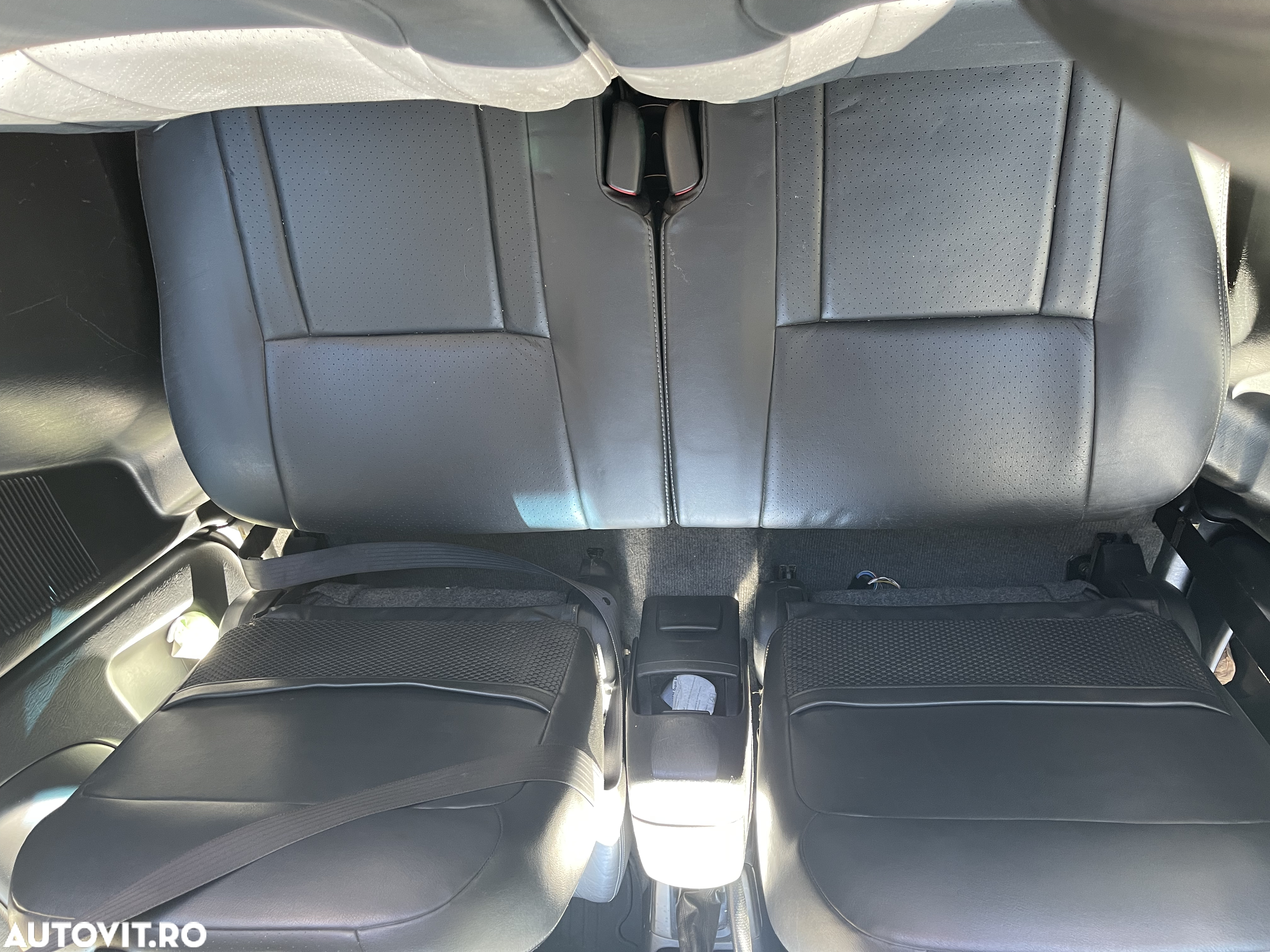 Toyota RAV4 D-4D 4x4 Executive - 10