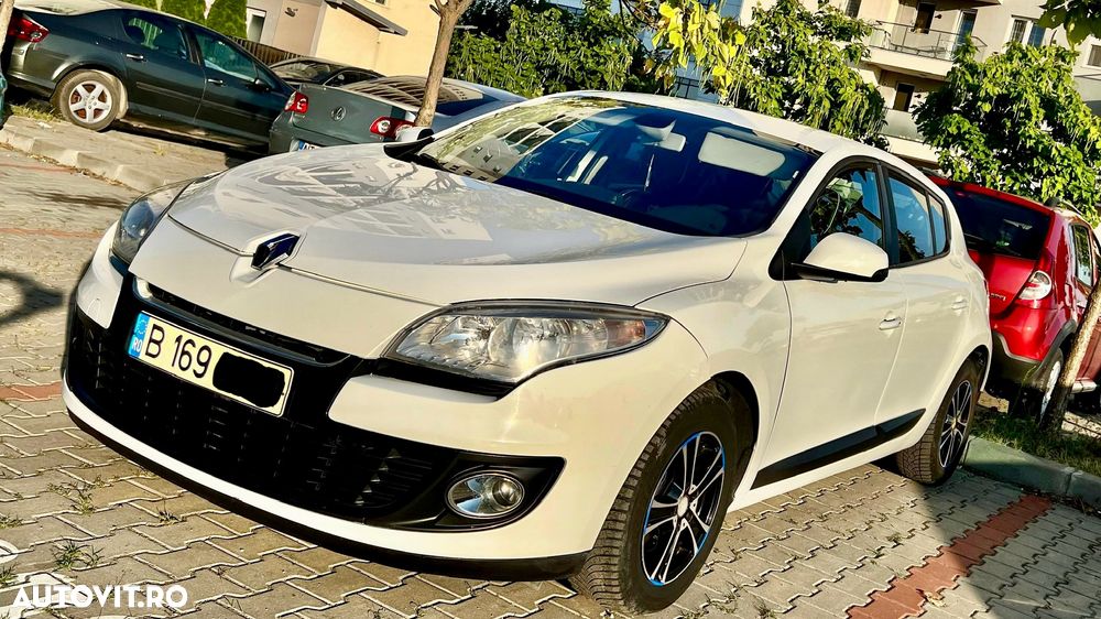 RENAULT Megane