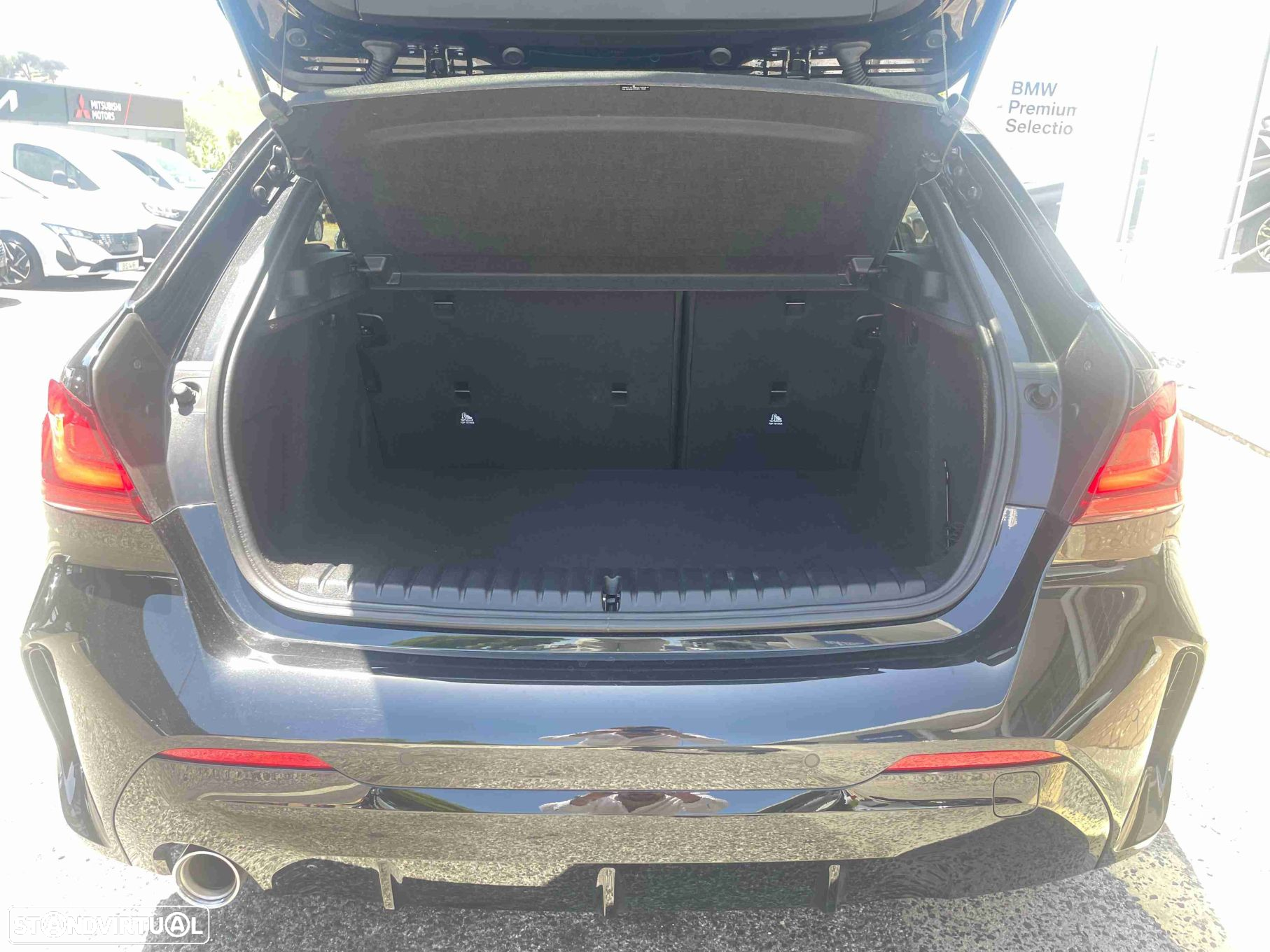 BMW 116 d Auto - 12