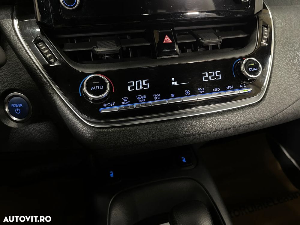 Toyota Corolla 1.8 Business Edition - 19