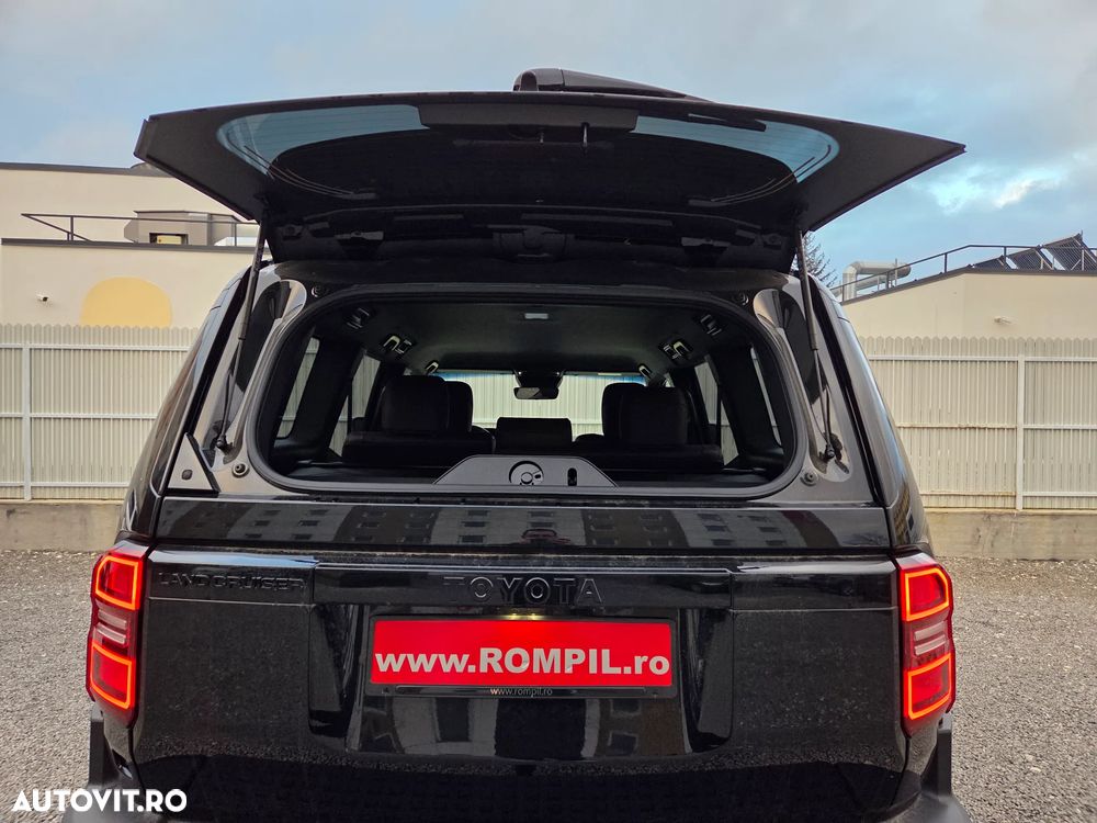 Toyota Land Cruiser 250 - 8