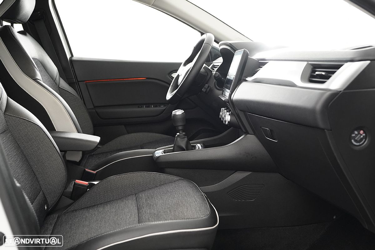 Renault Captur 1.0 TCe Techno - 23