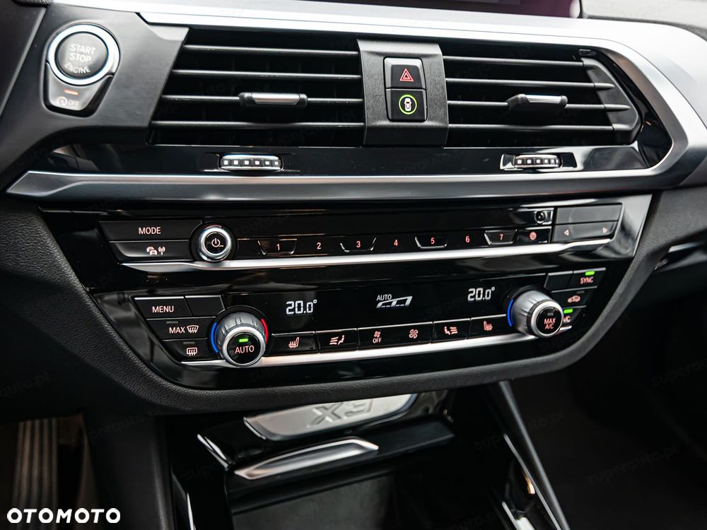 BMW X3 xDrive20i - 19
