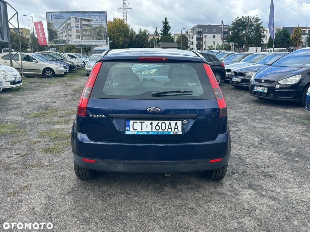 Ford Fiesta - 7