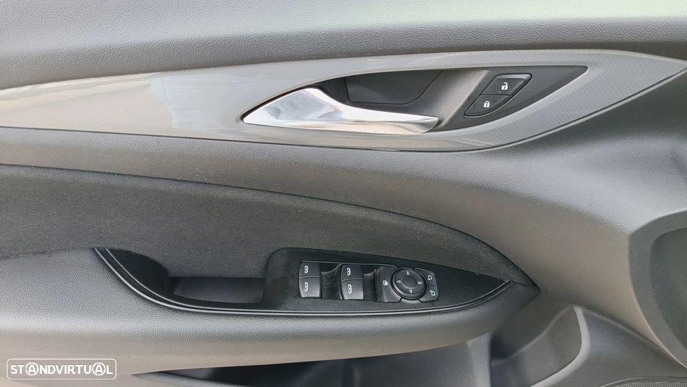 Opel Insignia Sports Tourer 1.6 CDTi Business Edition - 8