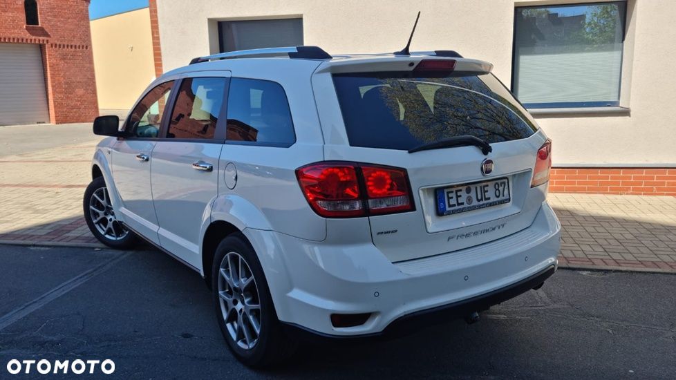 Fiat Freemont 2.0 Multijet Black Code AWD - 6