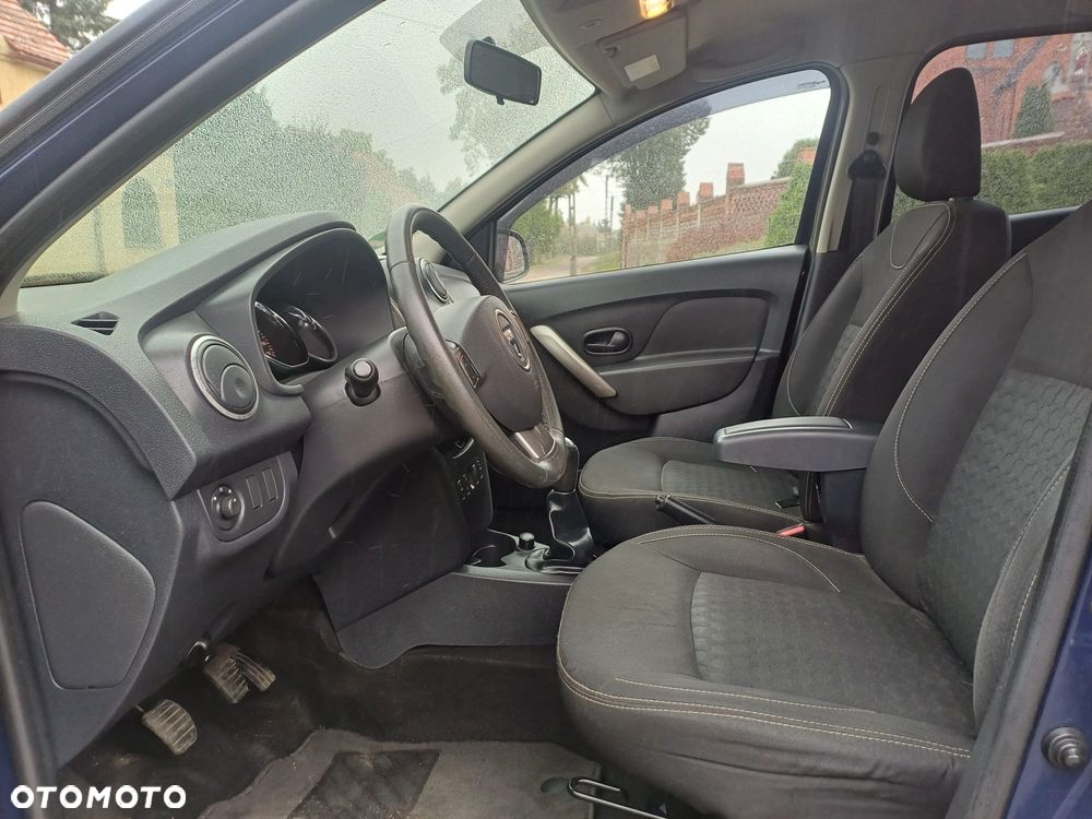 Dacia Sandero - 28