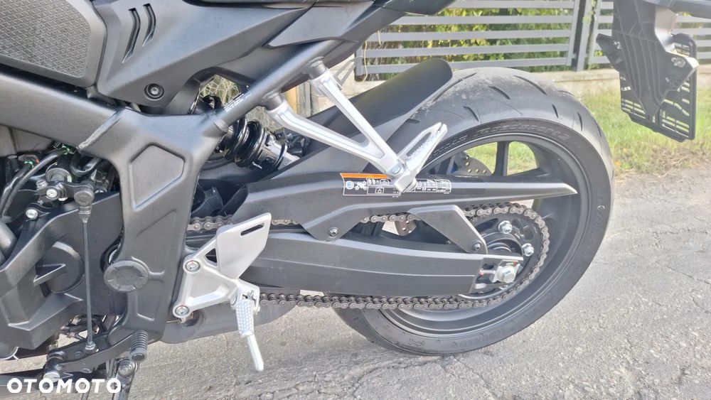 Honda CBR - 23