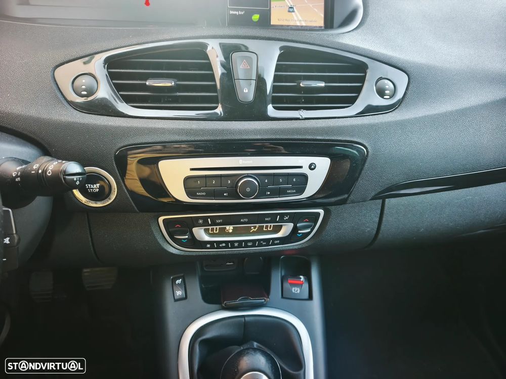 Renault Scénic Energy dCi 110 S&S Bose Edition - 8