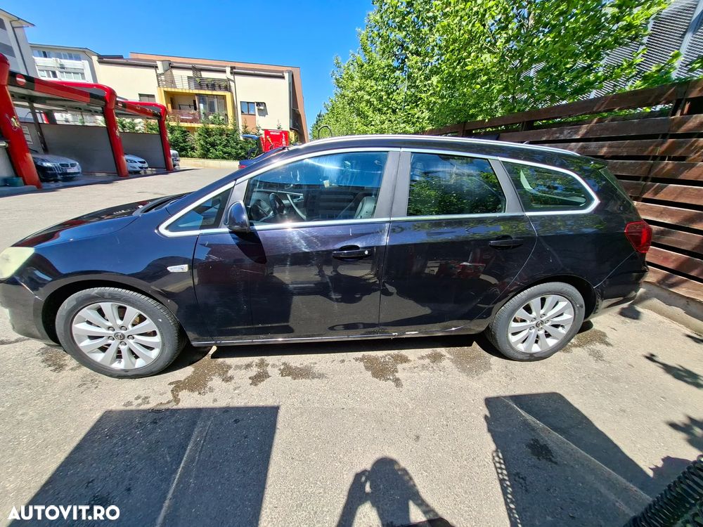 Opel Astra 1.7 CDTI DPF Cosmo - 6