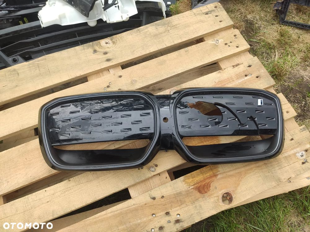 EU Grill Atrapa Przód BMW IX3 G08 POD KAMERE 9881798 - 1