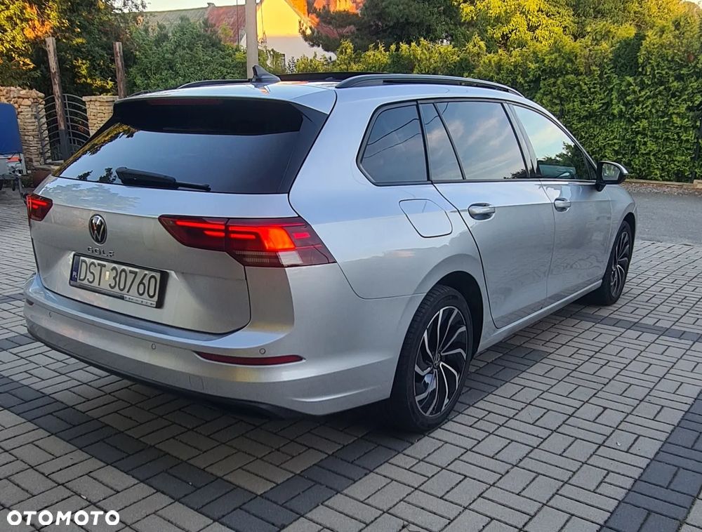 Volkswagen Golf - 4