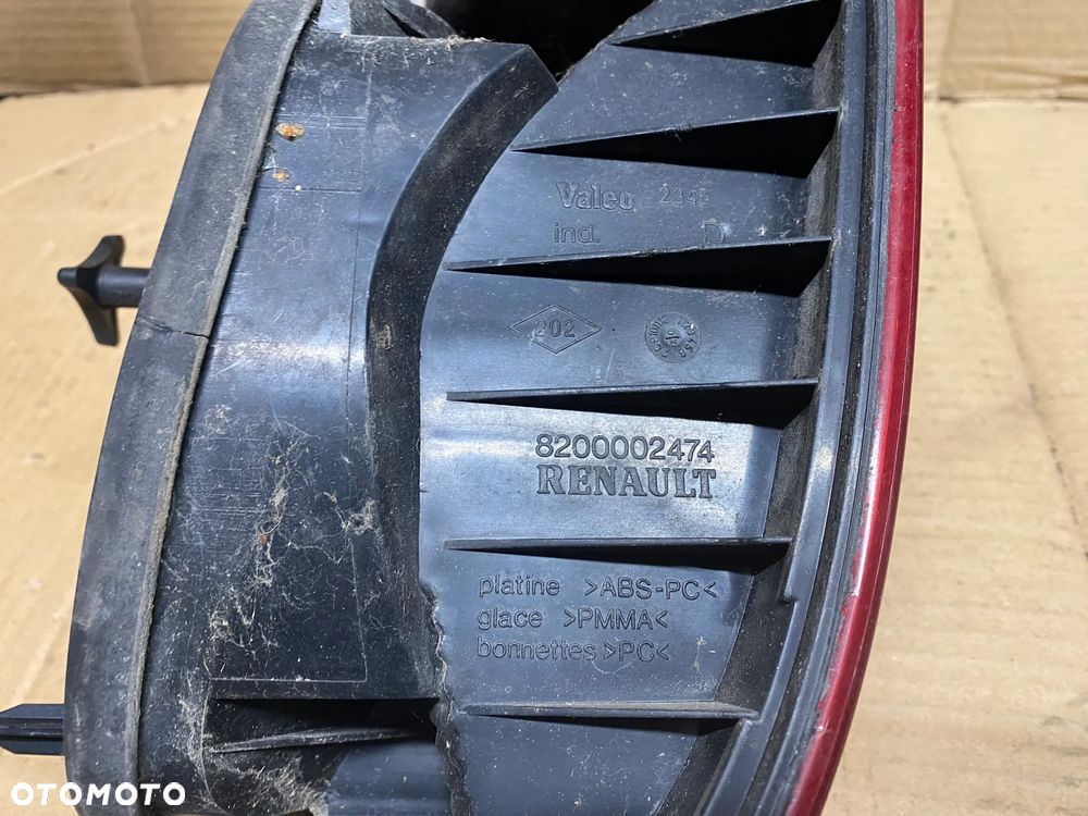 LAMPA TYLNA PRAWA RENAULT LAGUNA II HB 8200002474 - 6