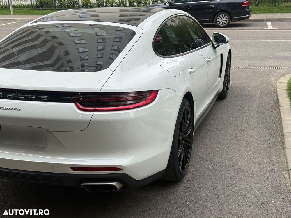 Porsche Panamera - 7