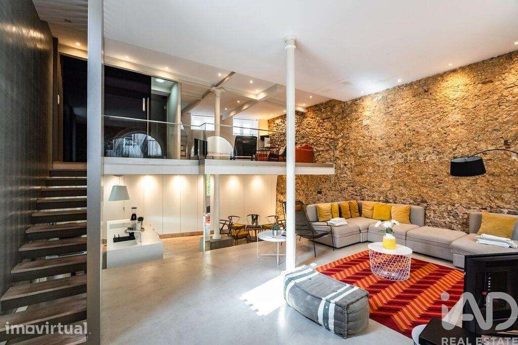 Duplex T3 em Santa Maria Maior de 135 m2 - Grande imagem: 2/18