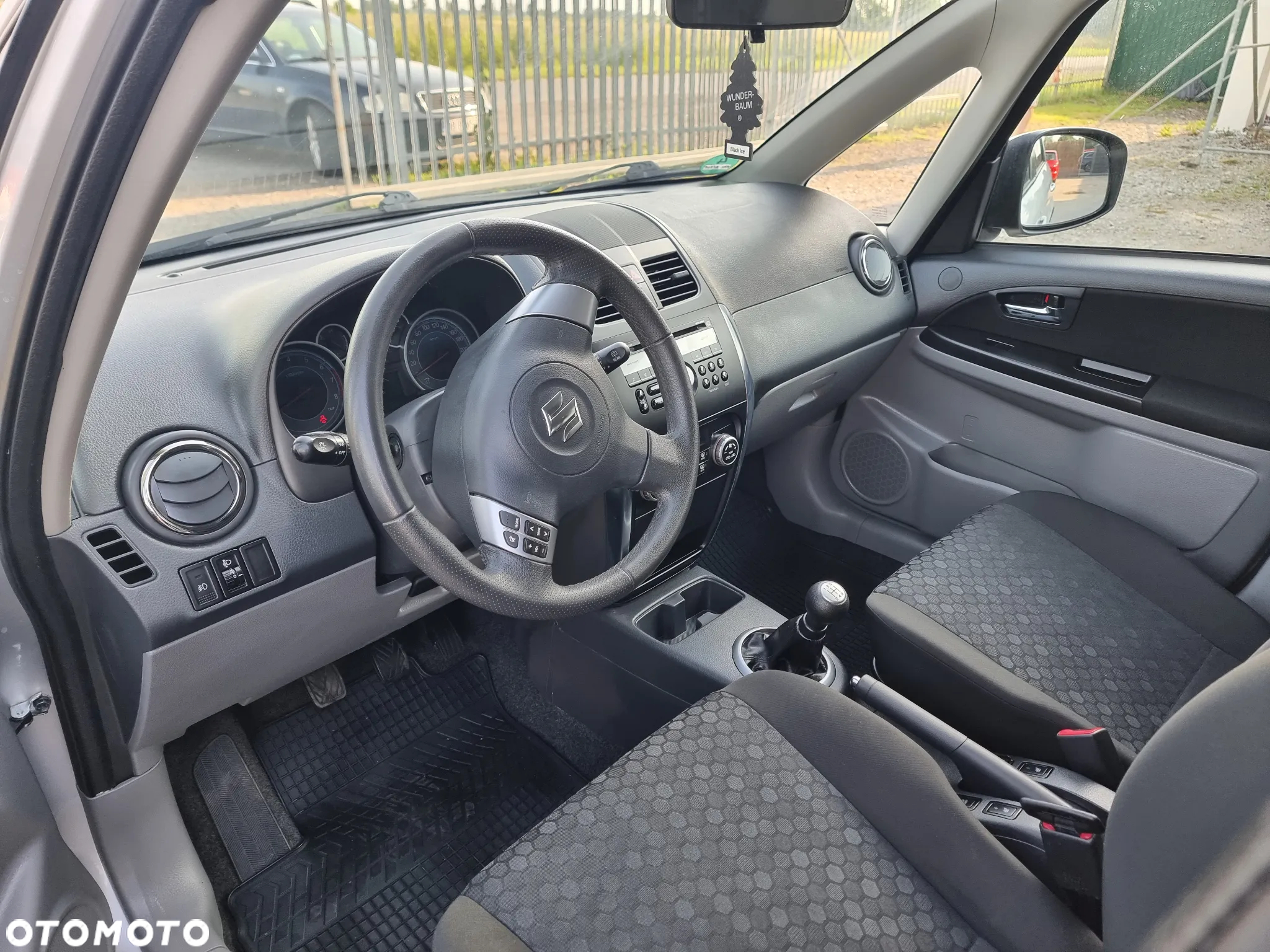 Suzuki SX4 1.6 Comfort Plus 4WD - 10