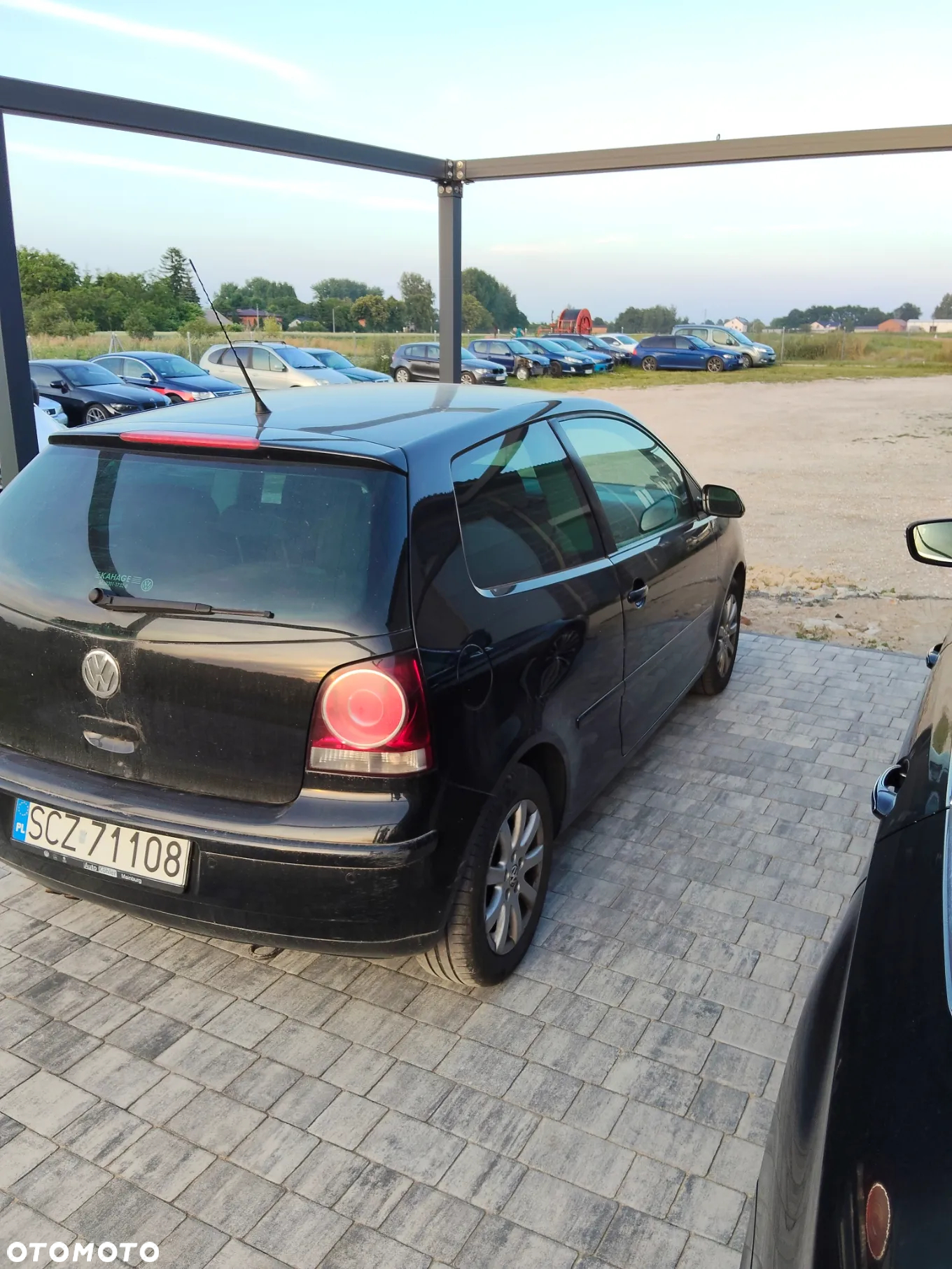 Volkswagen Polo 1.9 TDI Sportline - 4