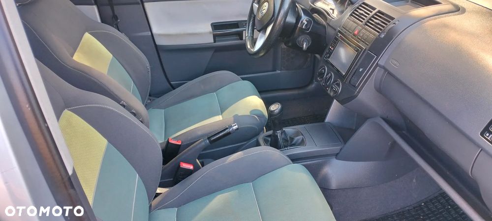 Volkswagen Polo Cross - 34
