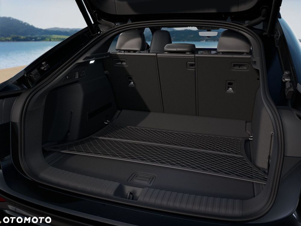 Audi SQ6 Sportback e-tron - 11