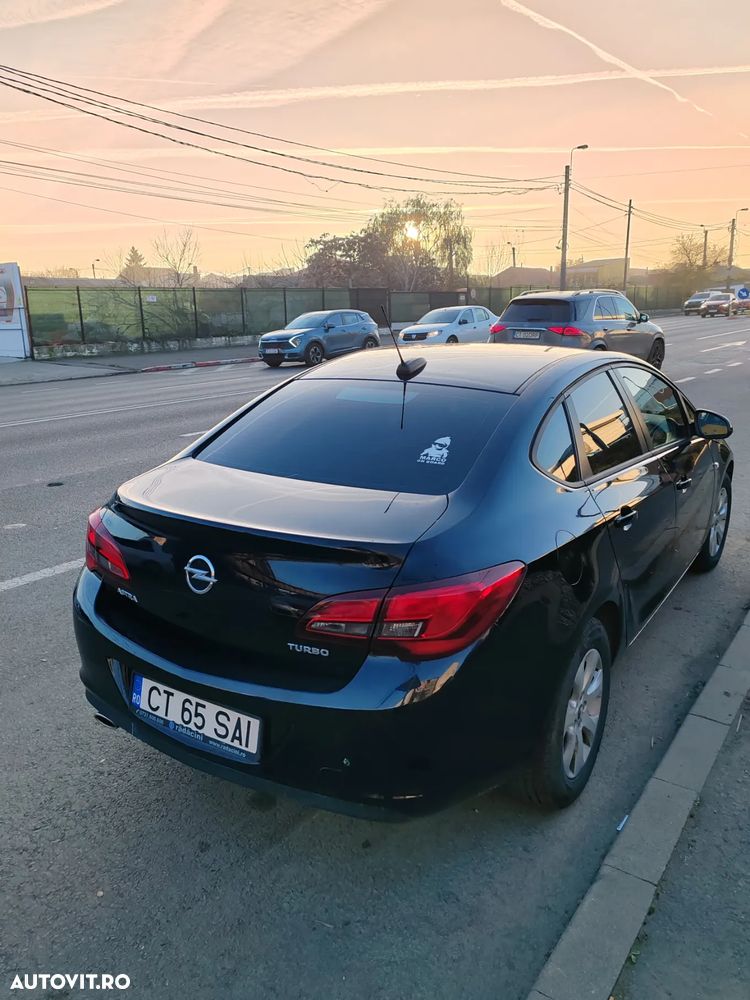 Opel Astra 1.4 Turbo ECOTEC Start/Stop Enjoy - 4