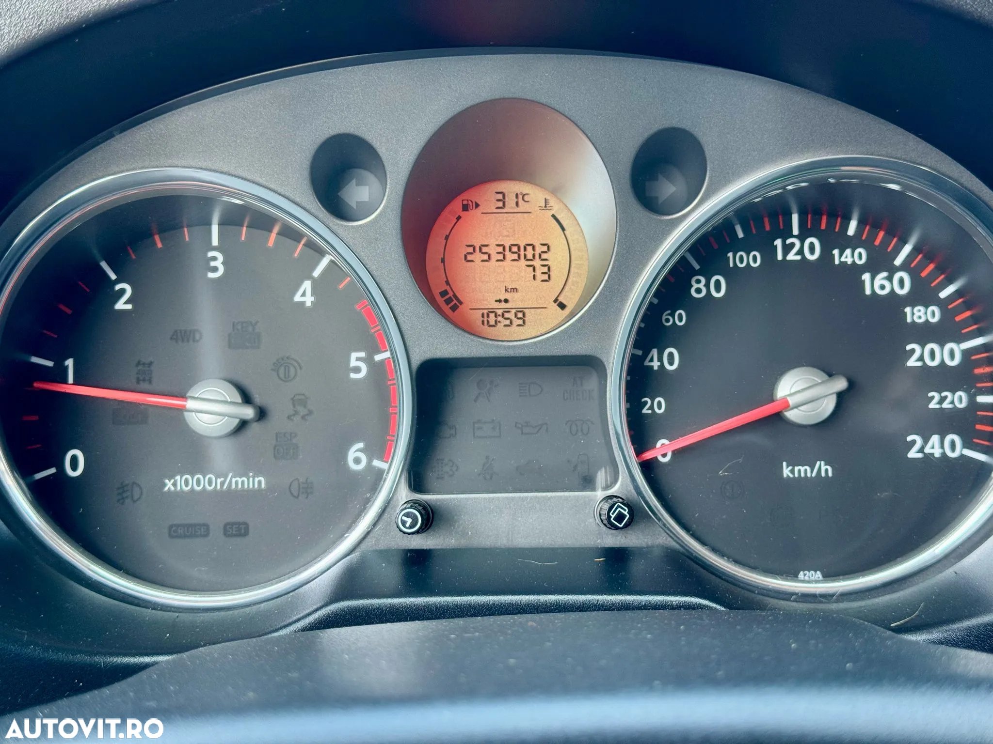 Nissan X-Trail 2.0 dCi DPF All Mode 4X4-i Elegance - 35