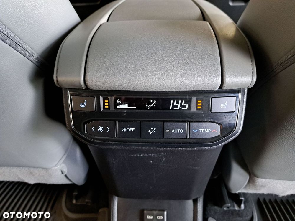 Toyota Highlander - 41